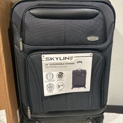 Skyline Suit Case 