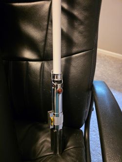 Anakin lightsaber