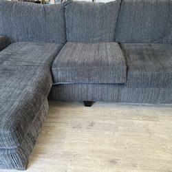 Couch With Chase Lounge 