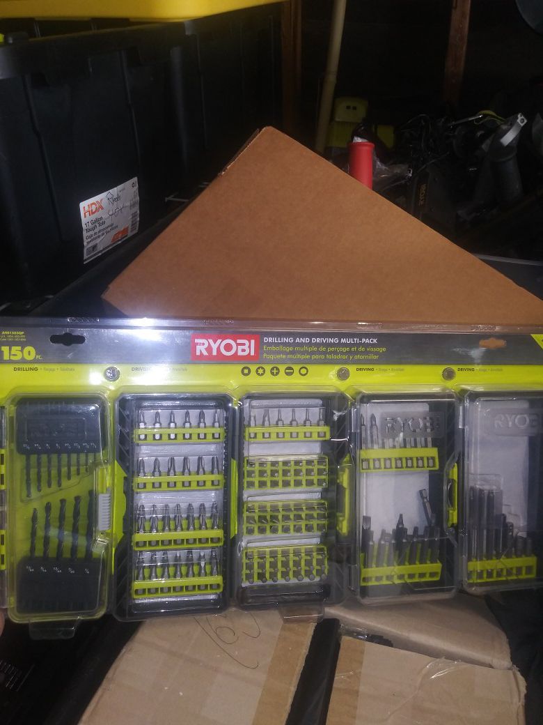 Ryobi 150 pc drilling and driving multi pack