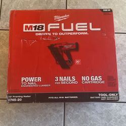 Milwaukee Nail gun M18 