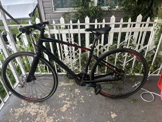 Men’s Specialized Light Weight Bike