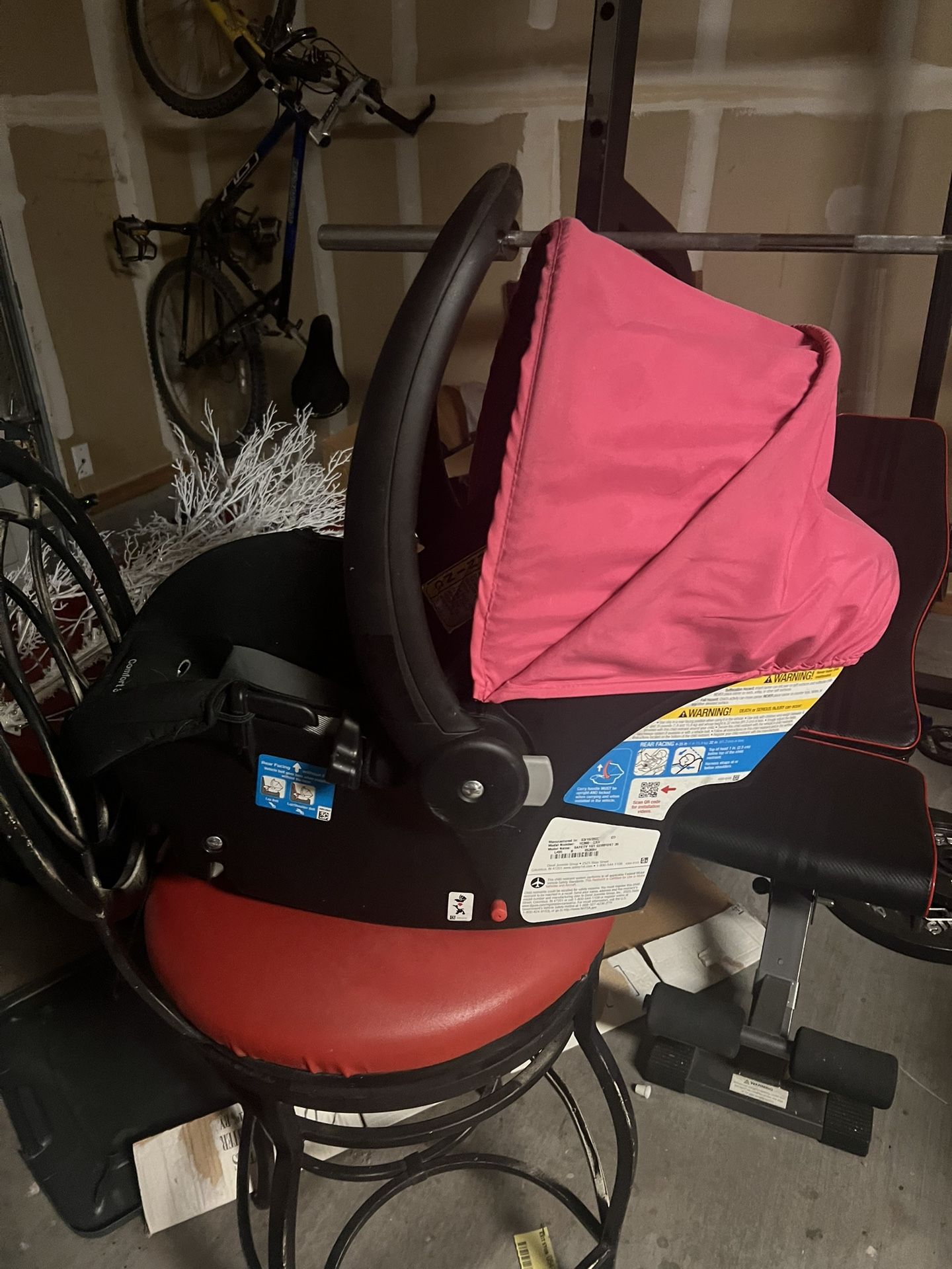 Infant and Toddler Car Seat