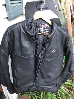 Alpinestars leather motorcycle jacket zip out inner liner full padding size large