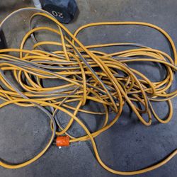 100ft Extension cord