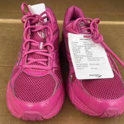 Saucony (men size 9) PINK