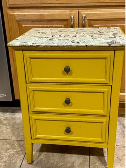 Vintage-Style Yellow 3-Drawer Nightstand / Side Table