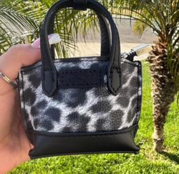 Wrangler Leopard Keychain