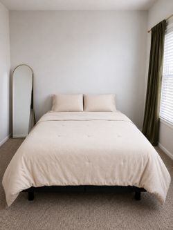 Queen Tempur-Pedic ProAdapt Soft Mattress + Adjustable Base