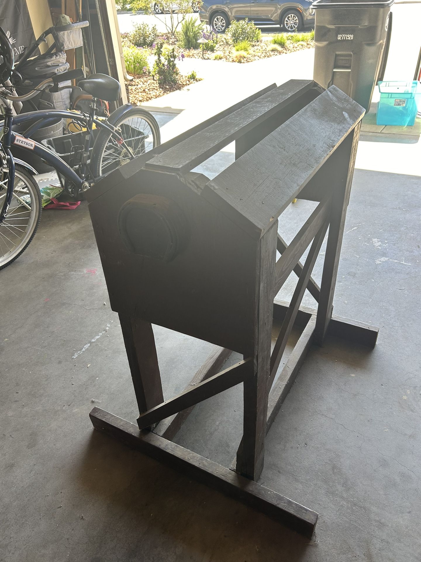 Saddle Rack With Head Stall Hanger