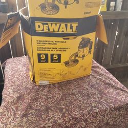 Dewalt Vacuum Cleaner Used Cash Only Local Pick Up 