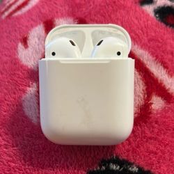 Apple AirPods First Gen