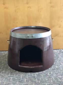 Dog house for medium dog (pit bull,labs,etc..)