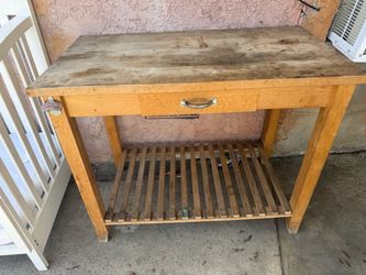 Wooden Kitchen Island with Drawer and Shelf