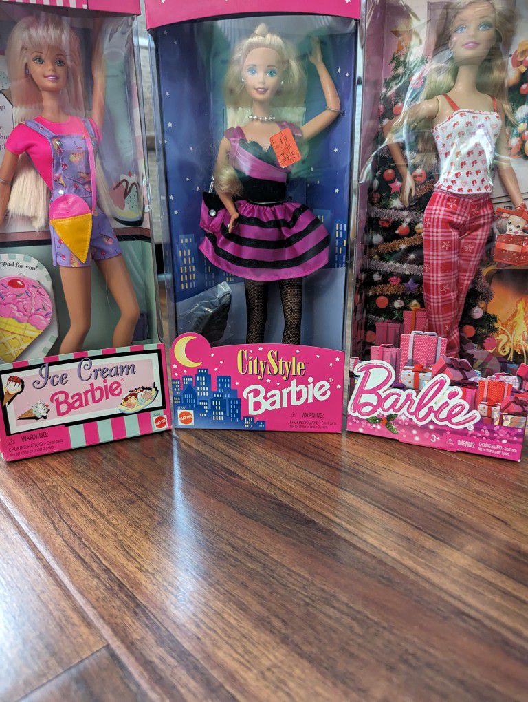 Barbie Lot Of 3