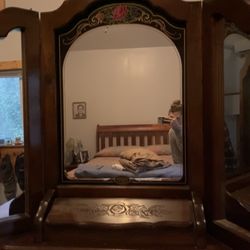 vanity mirror 