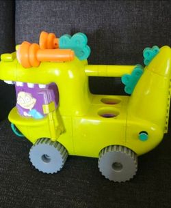 Rugrats Tommy Pickles Toy Vehicle