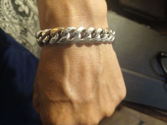 Pulsera de oro blanco 10k