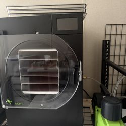 Harvest Right Freeze Dryer