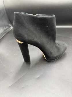 Black boot