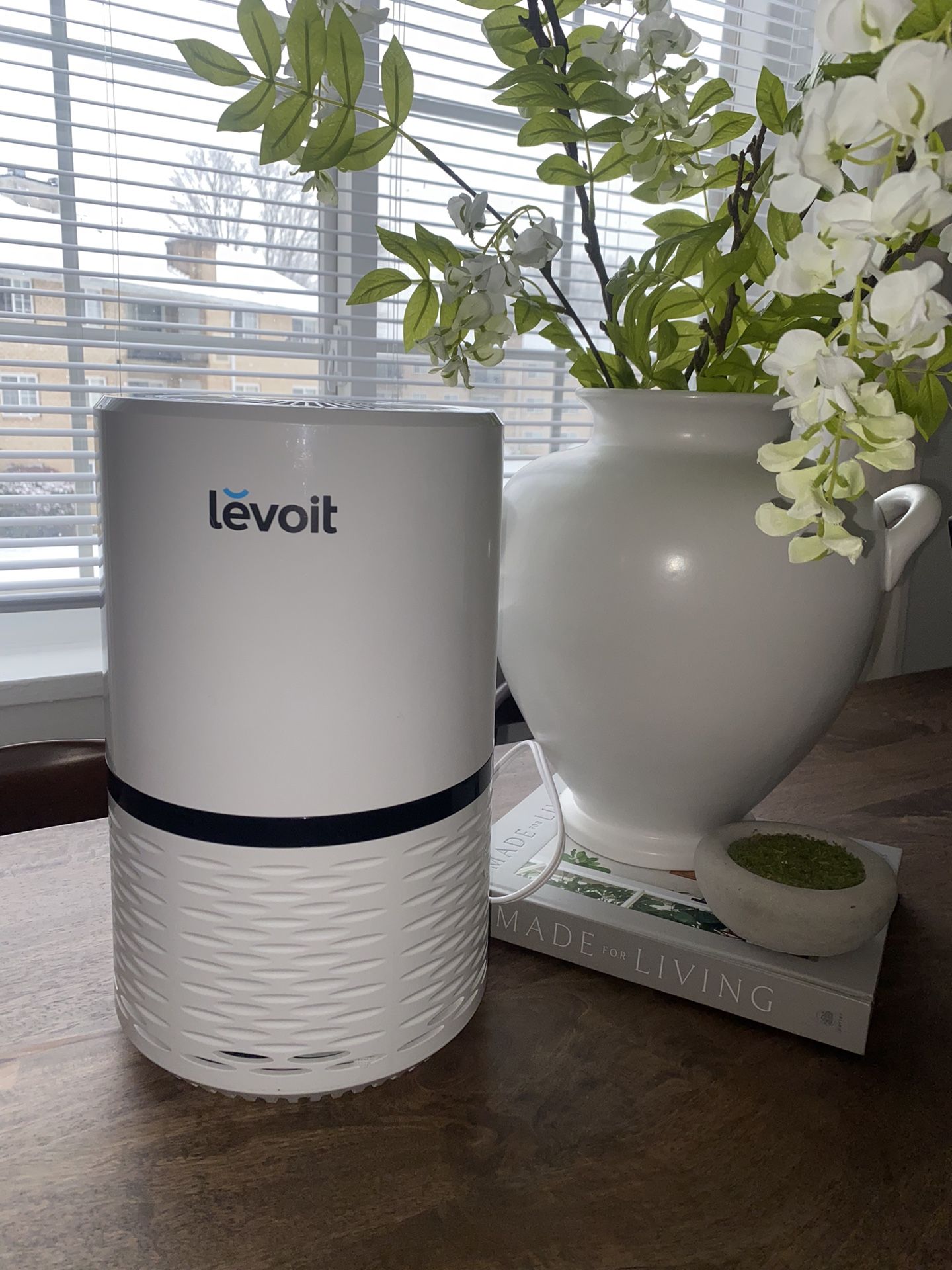 Levoit - Aerone 129 Sq. Ft True HEPA Air Purifier with Filter - White