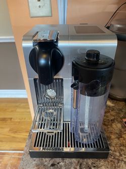 Nespresso Lattissima Pro Espresso Machine