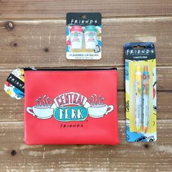 3 - PIECE FRIENDS TELEVISION SERIES COSMETIC BAG/ LIP BALMS/ PAIR OF PENS ***BRAND NEW***