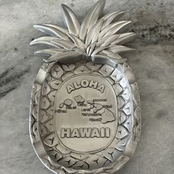 Vintage Souvenir Pineapple Metal Ashtray Hawaii