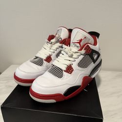 Air Jordan 4 Retro 'Fire Red' 2012 (9.5)