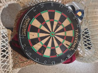 TAVERNER SPORT CRAFT DART BOARD