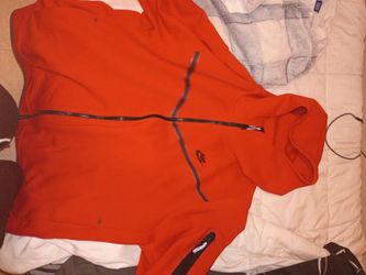 Red tech xxl