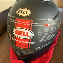 Bell Revolver Motorcycle Helmet in XL