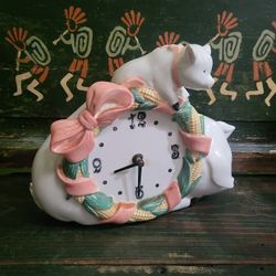Battery Oprated PIG Clock