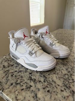 Jordan 4s white oreo