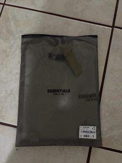 Essential tee shirt