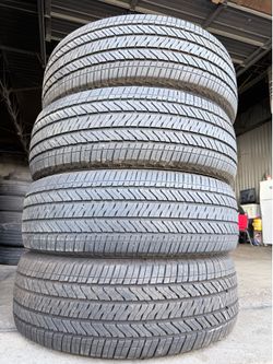 Set of 4 Bridgestone 255/65R18 Tires