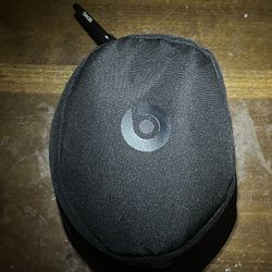 BEATS SOLO 3 | BLACK COLOR