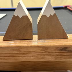 Mountain Book Ends 