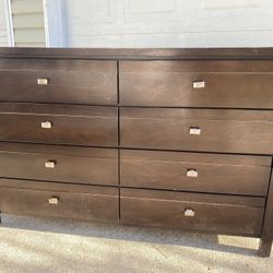 Coaster Furniture Andover 8-Drawer Dresser