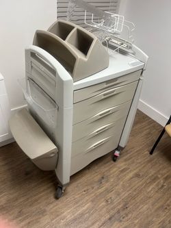 Capsa Healthcare Avalo Medical Procedure Medication Cart with Accessories