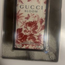 GUCCI BLOOM