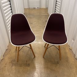 🎅🏽🔵(2) Herman MIller Eames Upholstered Fiberglass Chair❄️