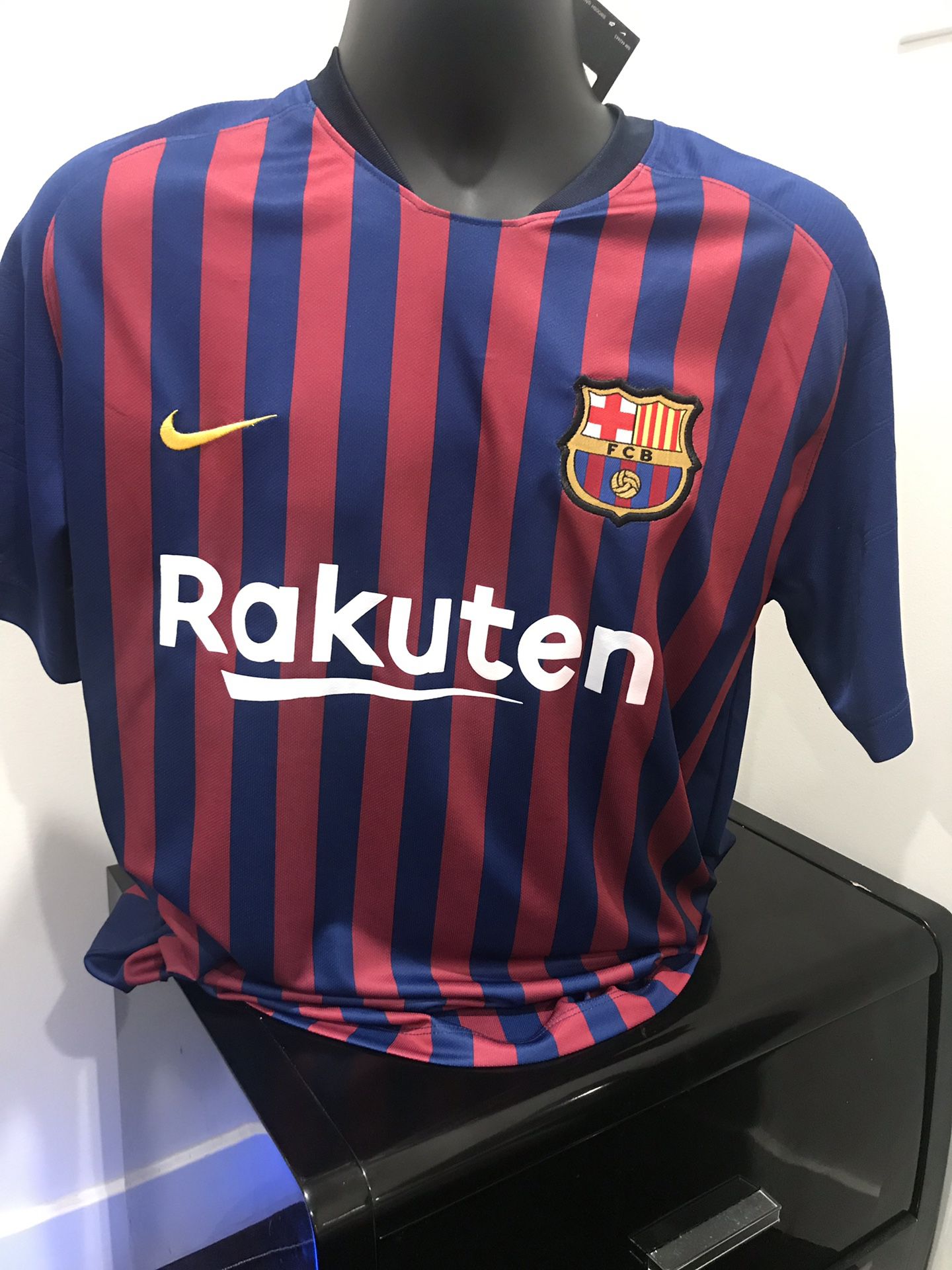 HOME Barcelona Soccer Jersey VIDAL #22