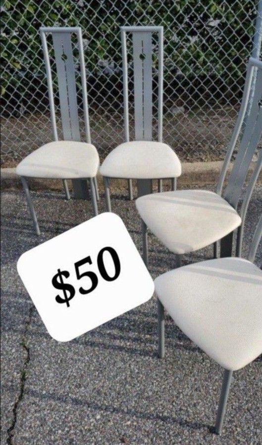 Set of 4 Dining Chairs