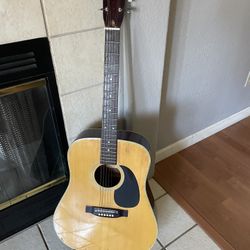 Acoustic Vintage Guitar 80’s 