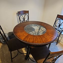 Table and 4 chairs