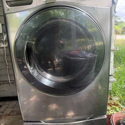 LG Electric Steam Dryer