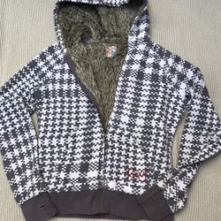 Woman’s Sweater Size M