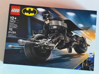 Lego BATPOD AND BATMAN FIGURE