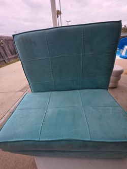 Lounge chair